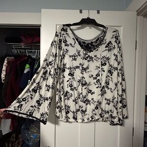 Torrid Black Floral Print Blouse